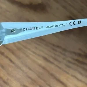 CHANEL | Accessories | Chanel 447 Rimless Sunglasses White  display picture 3